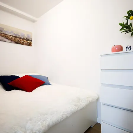 Glow Apartments, Szczecinska *