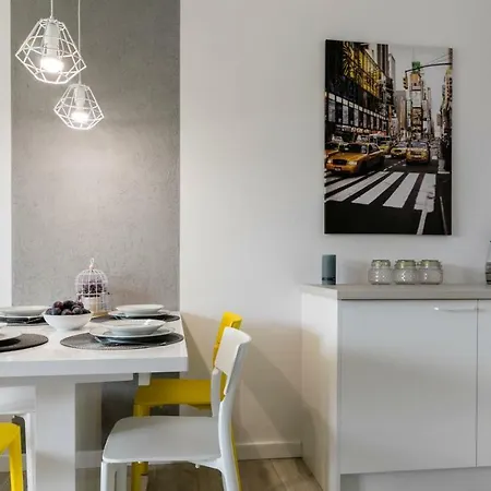 아파트 Glow Apartments, Szczecinska 그단스크