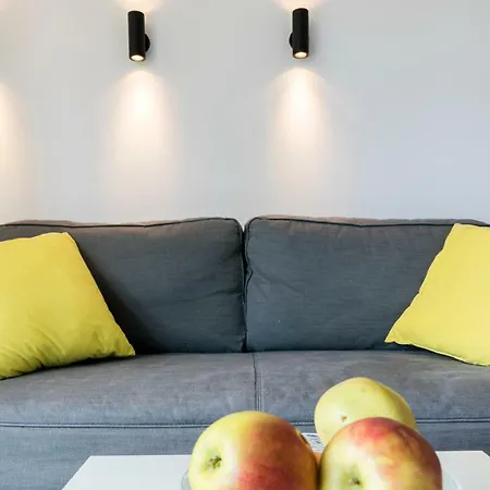 Glow Apartments, Szczecinska