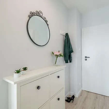 Glow Apartments, Szczecinska Апартаменты