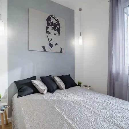 Glow Apartments, Szczecinska